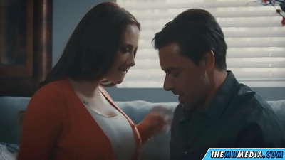 មនោសញ្ចេតនា សិចជាមួយម្តាយដើមទ្រូងដ៏ល្អ